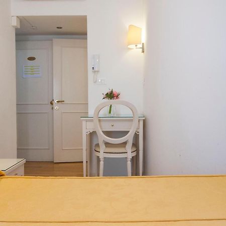Albergo Ai Tolentini Wenecja Zewnętrze zdjęcie