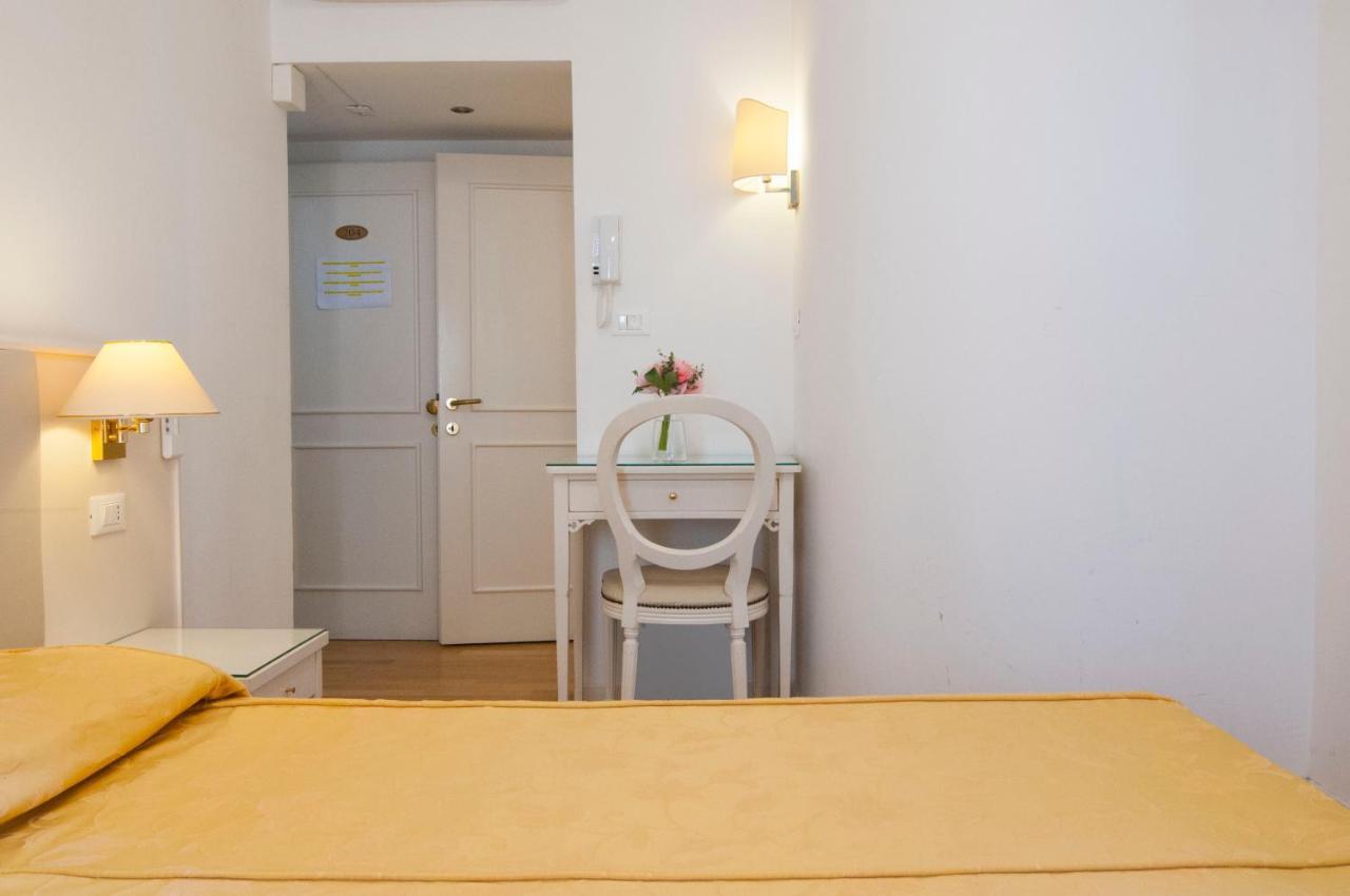 Albergo Ai Tolentini Wenecja Zewnętrze zdjęcie