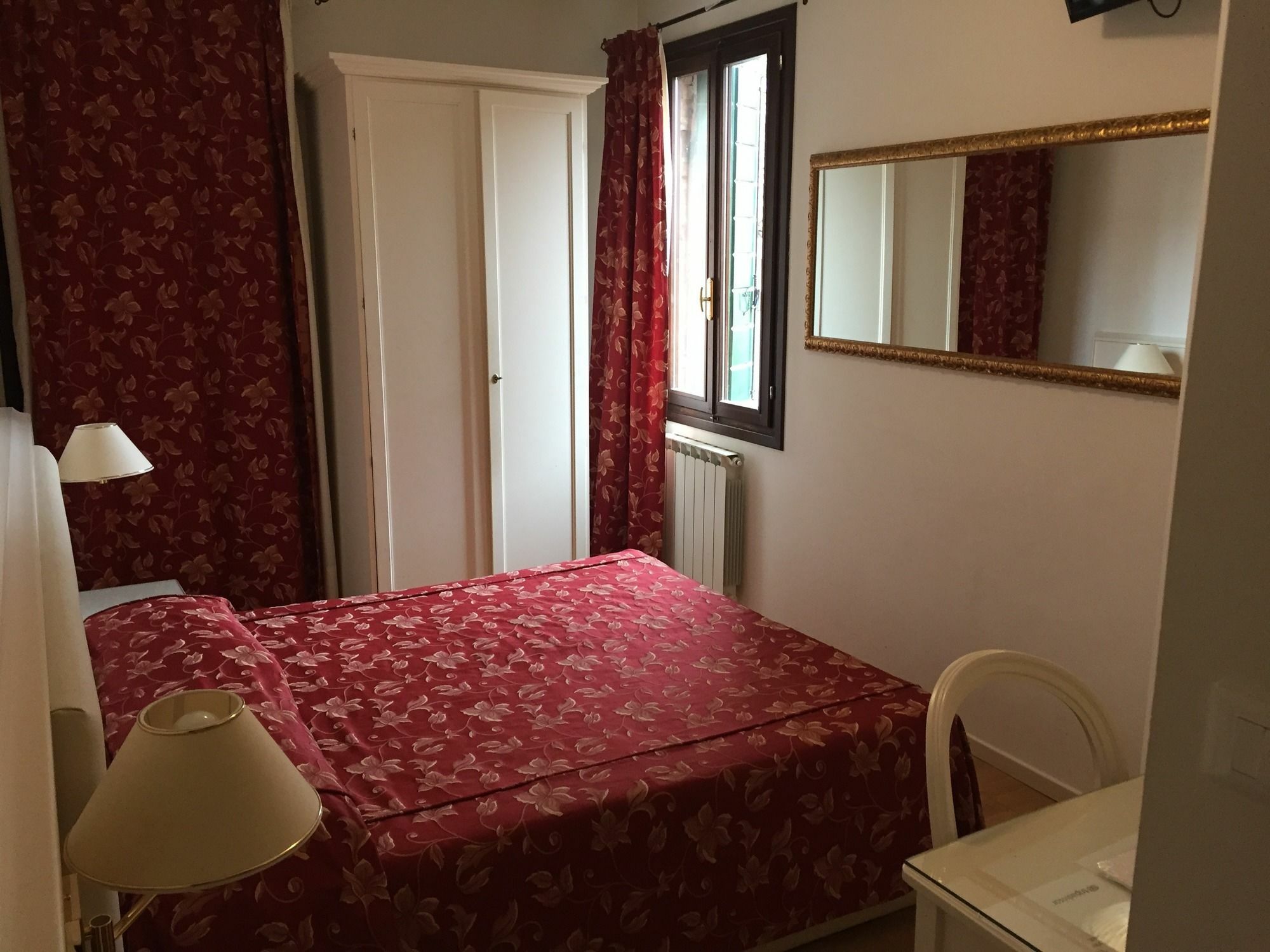 Albergo Ai Tolentini Wenecja Zewnętrze zdjęcie
